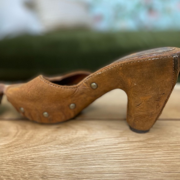 Frye Reese Slide Size 8 Distressed Brown Leather - Picture 8 of 14